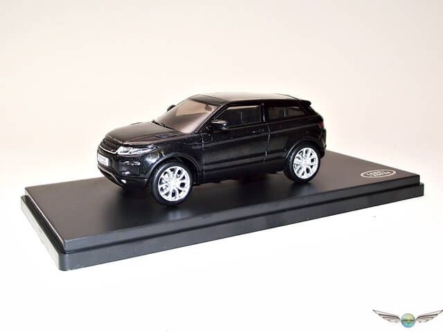 Bburago 18-30010 toy car model boy gift scale 1:43 Land Rover Evoque Red 