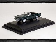FORD MUSTANG ~ 1965 | 1:87 Diecast Model Car