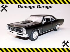 PONTIAC GTO ~ 1966 | 1:24 Diecast Model Car