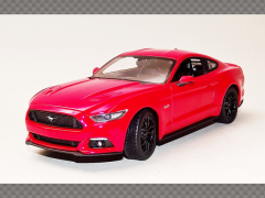 FORD MUSTANG GT ~ RED | 1:24 Diecast Model Car