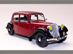 CITROEN TRACTION 7A AVANT ~ 1934 | 1:24 Diecast Model Car