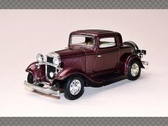FORD 3 WINDOW COUPE ~ 1932 | 1:43 Diecast Model Car