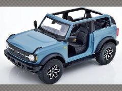FORD BRONCO (OPEN) ~ 2021 | 1:18 Diecast Model Car