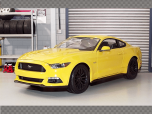 FORD MUSTANG GT 2015 ~YELLOW | 1:18 Diecast Model Car