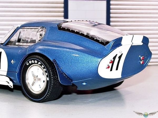 SHELBY COBRA DAYTONA COUPE 24H LE MANS | 1:18 Diecast Model Car