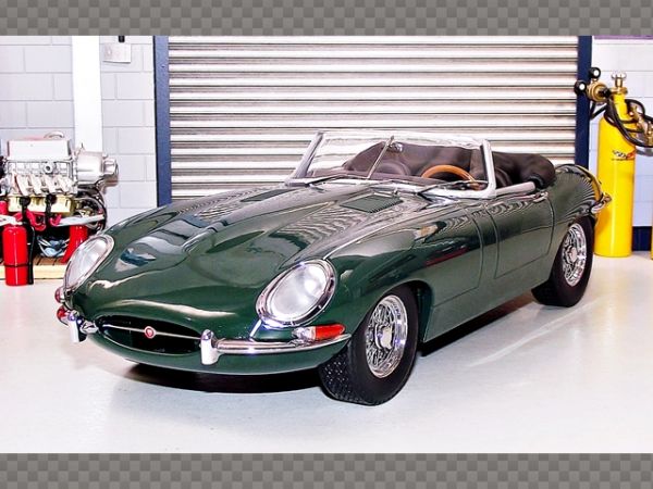 KK scale 1/18 ジャガー E-Type Convertible open Series 1 LHD 1961